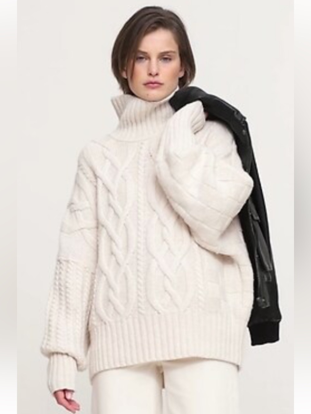 Banana Republic Italian Merino Blend Mixed Stitch Chunky Turtleneck Sweater